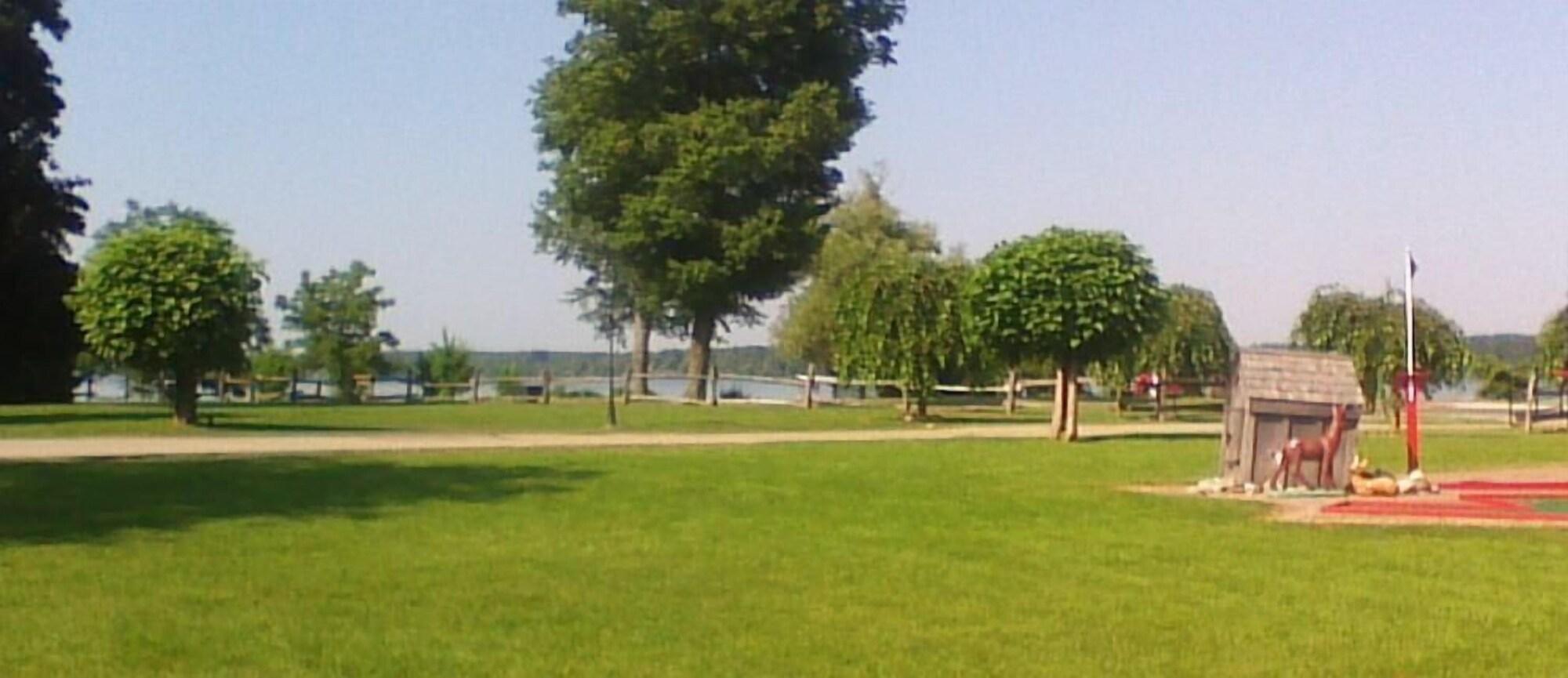 Comodidades del Alojamiento Riverside Park Motel and Campground