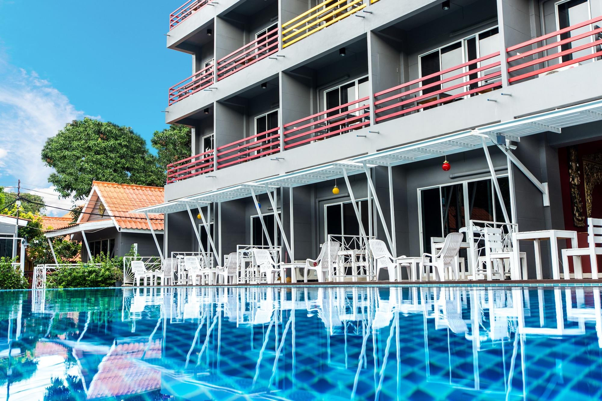 Varios PK Resort Pattaya
