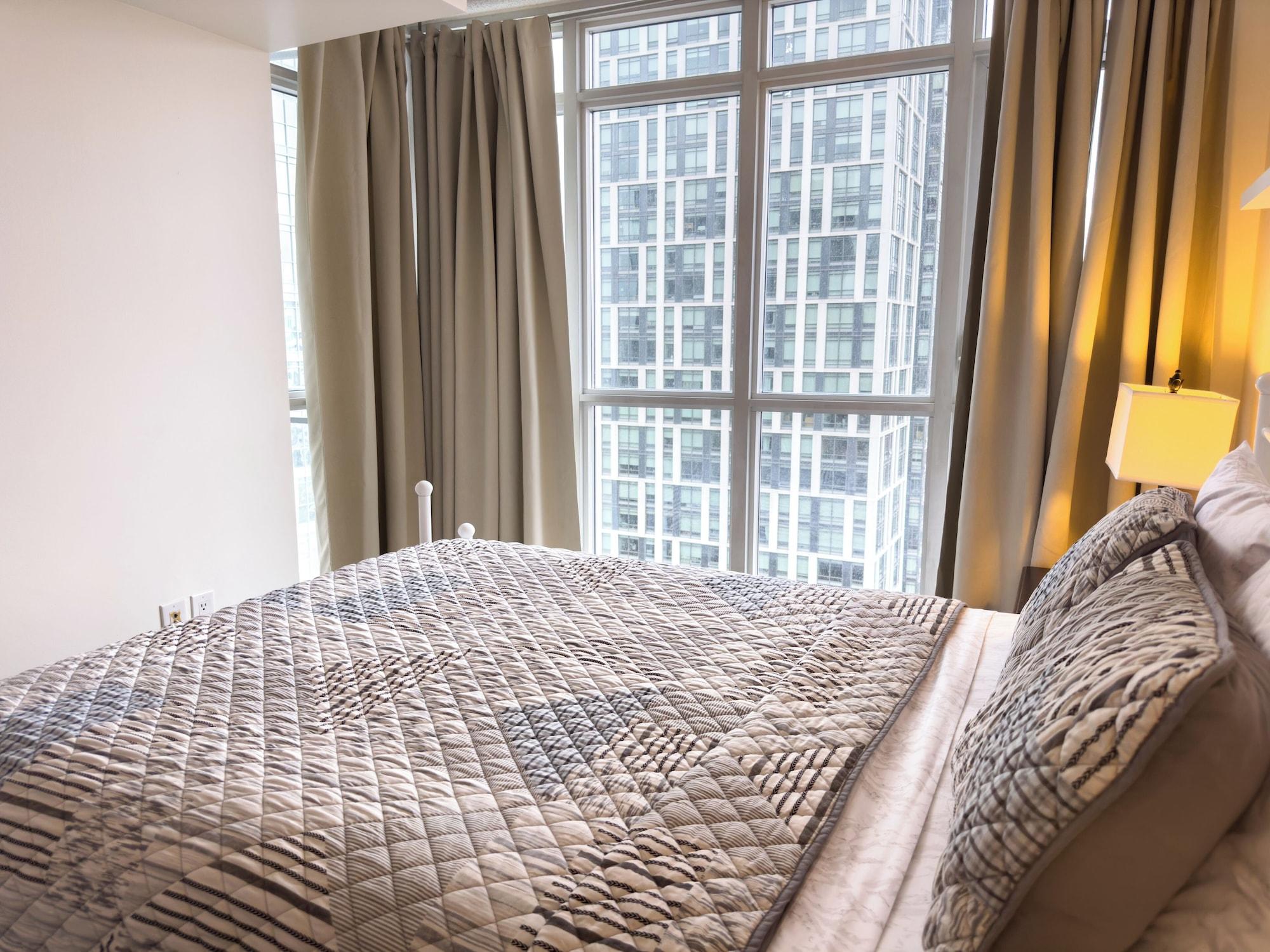 Habitación Lux Lakeview Suite CNTower Free Parking