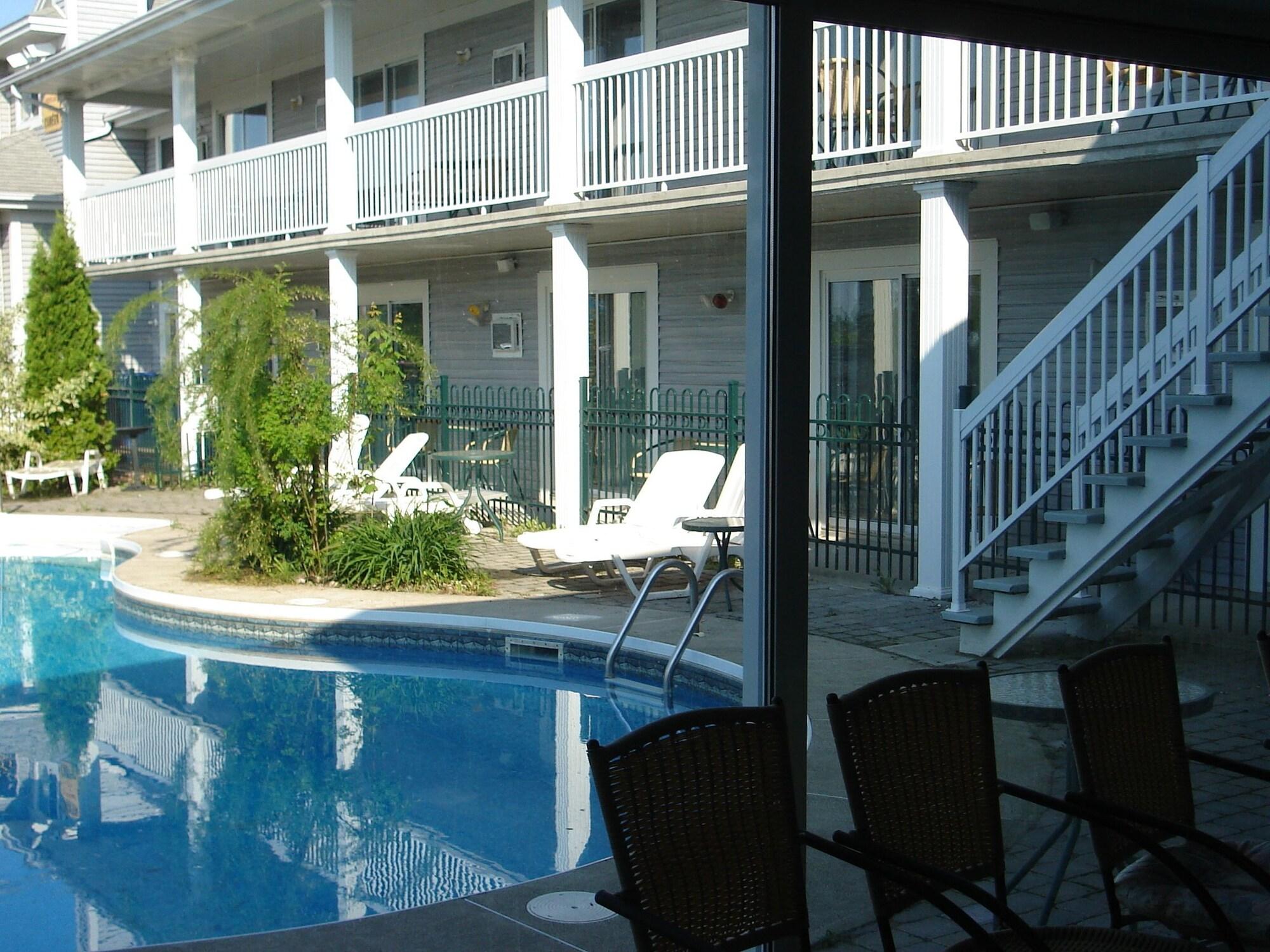 Vista Piscina La Halte des 103 Îles