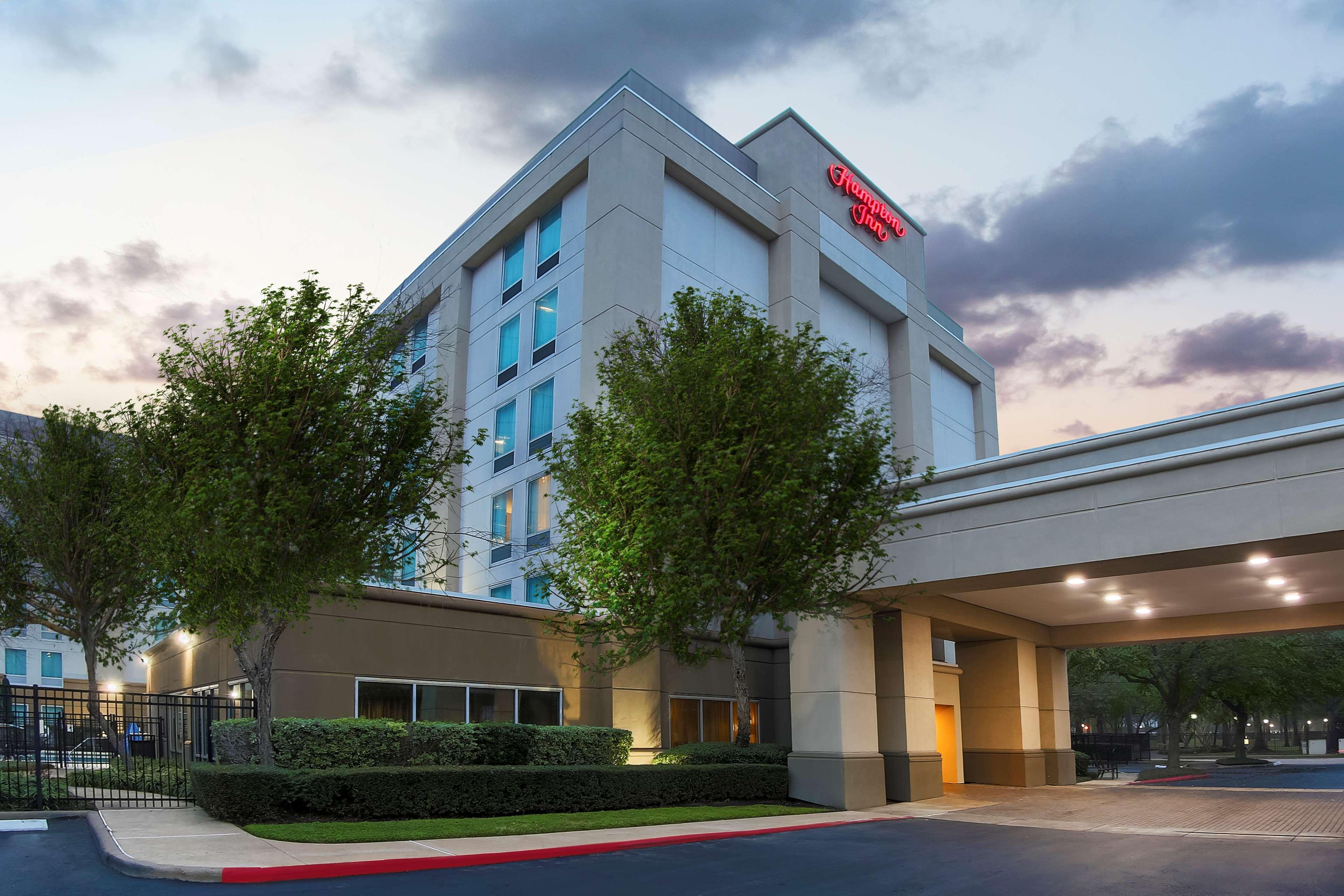 Vista Exterior Hampton Inn Houston-Near The Galleria