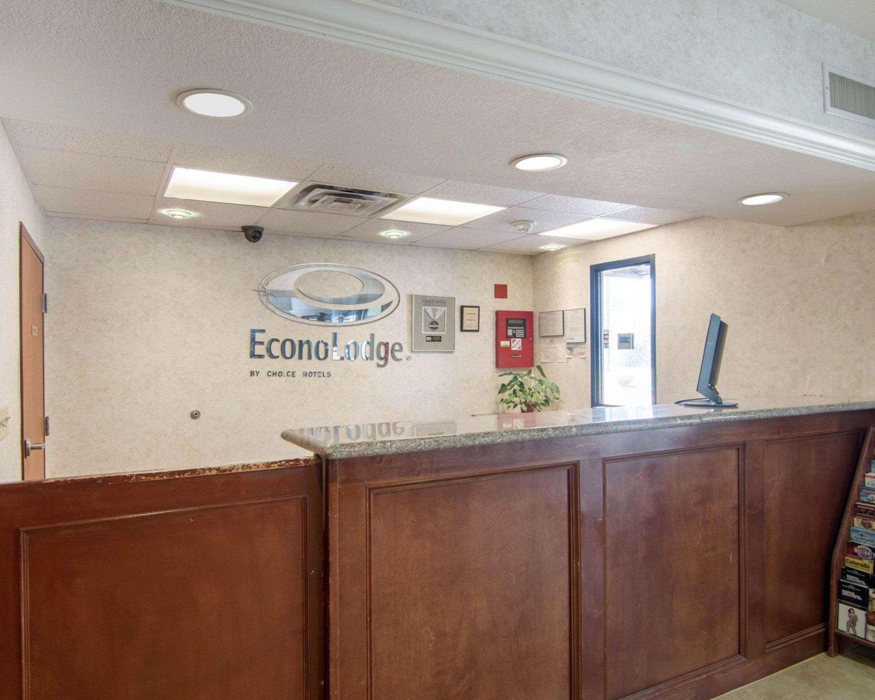 Vista Lobby Econo Lodge Weatherford