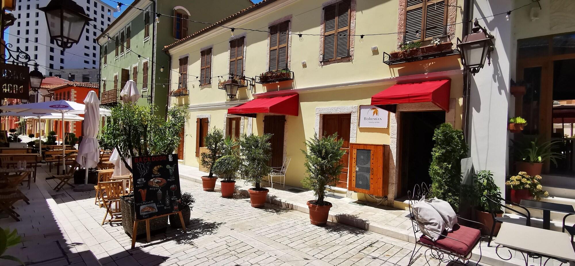 Vista Exterior Bohemian Boutique Suites