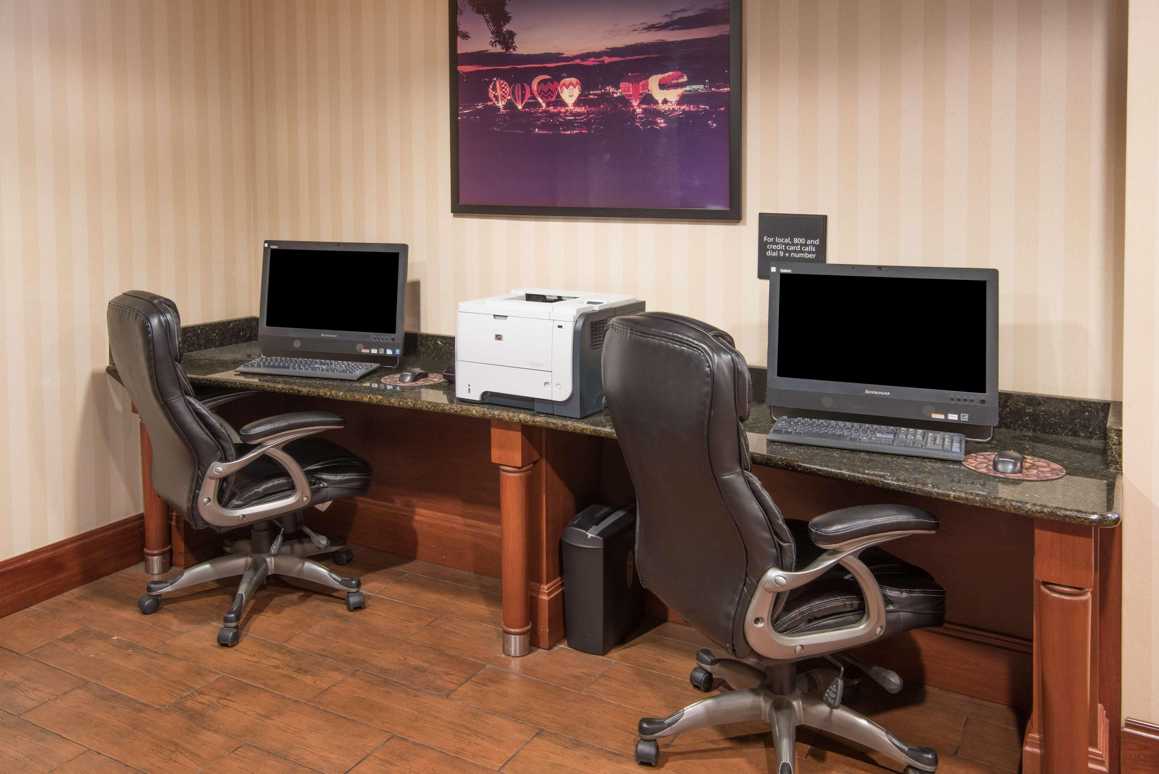 Vista Exterior Hampton Inn Bridgeport/Clarksburg