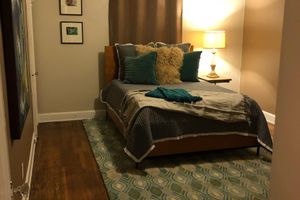 Alquiler Vacacional - 2 Bedroom apartment in Hip Eastown Neighborhood Grand Rapids