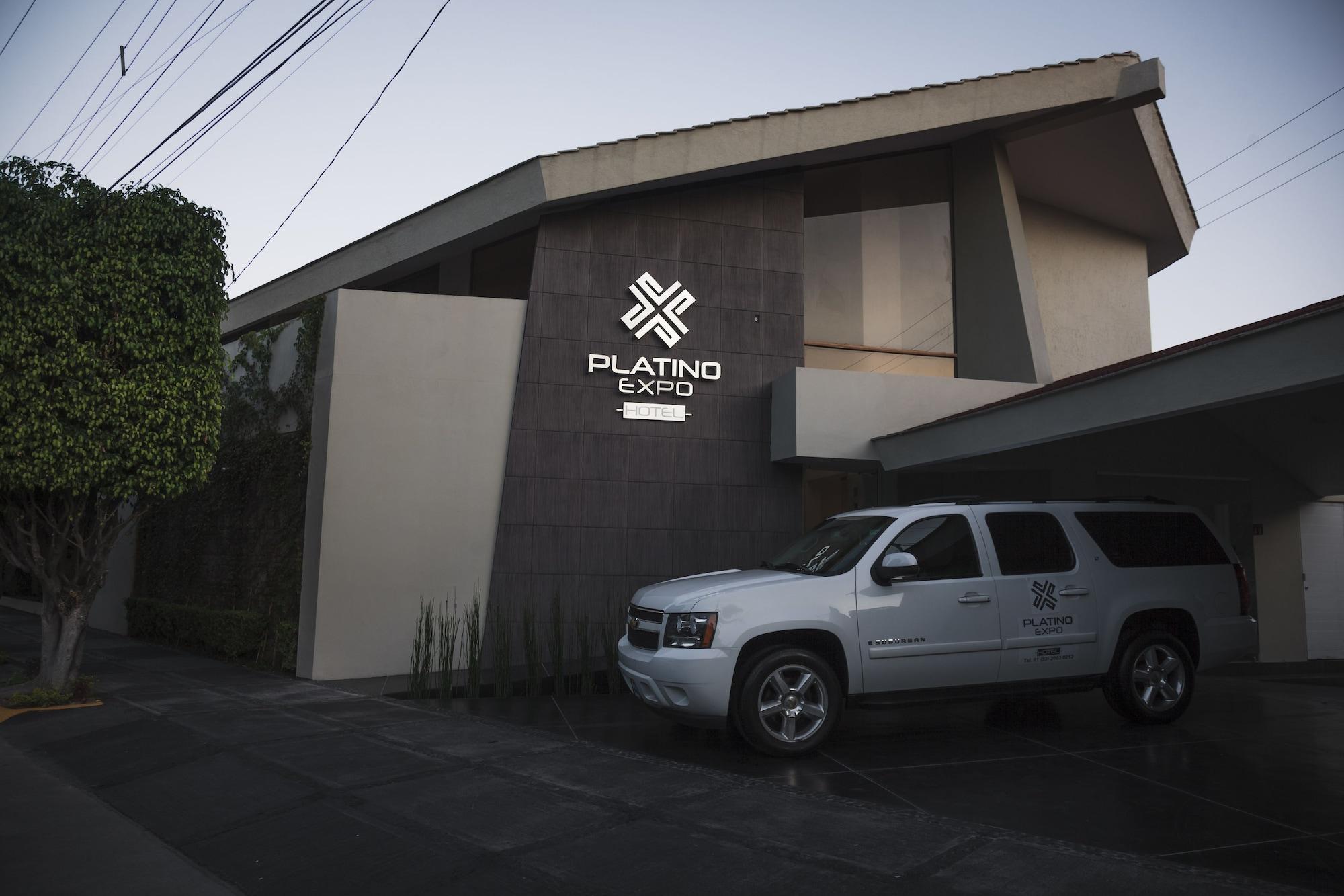 Vista Exterior Hotel Platino Expo Guadalajara