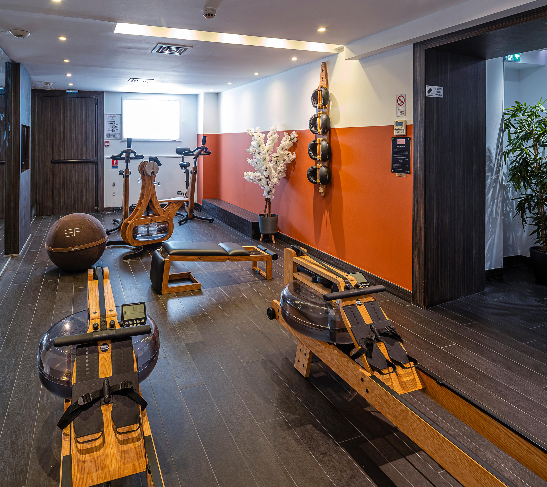 Gimnasio Hôtel Le Canberra
