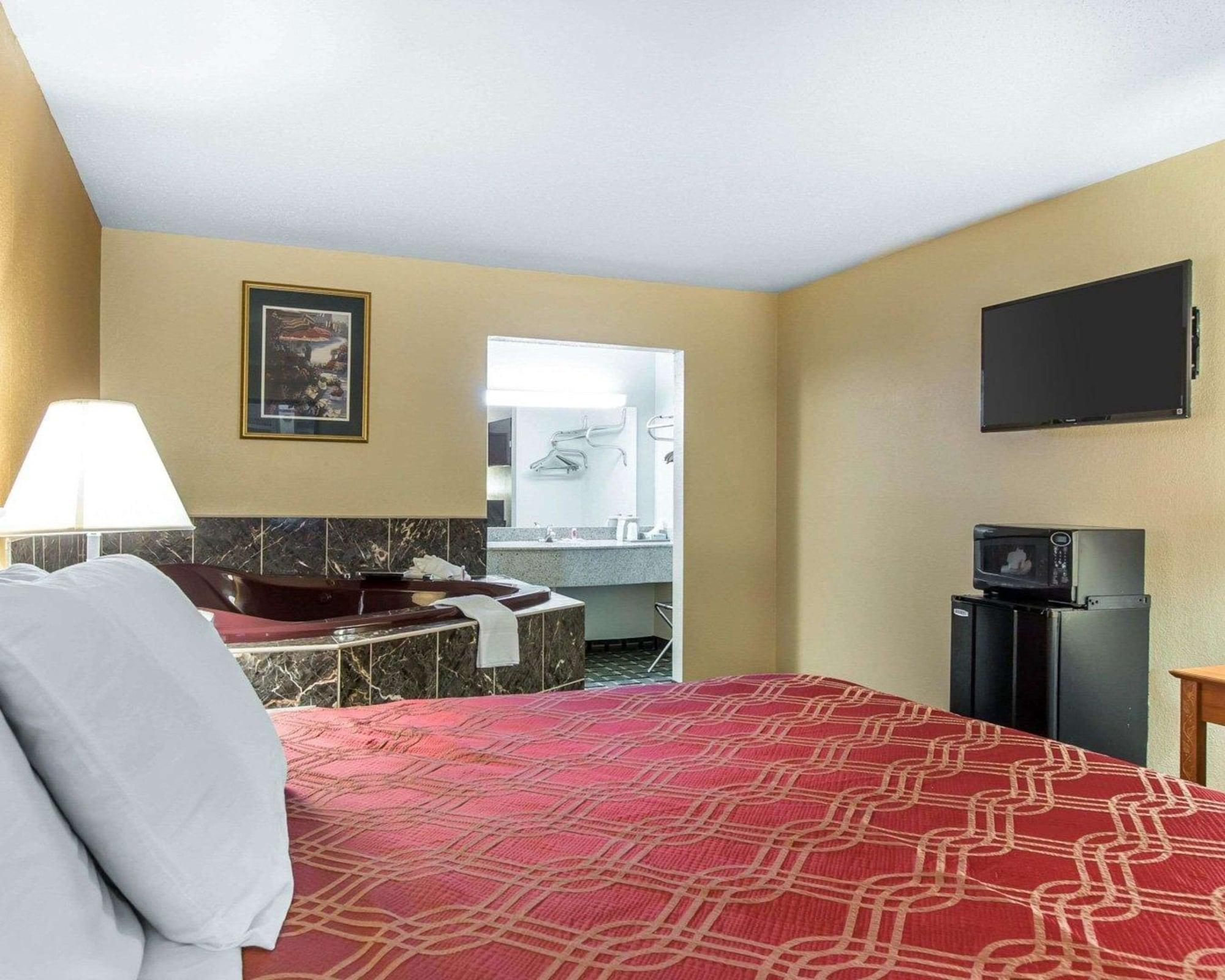 Habitación Econo Lodge Dalton West
