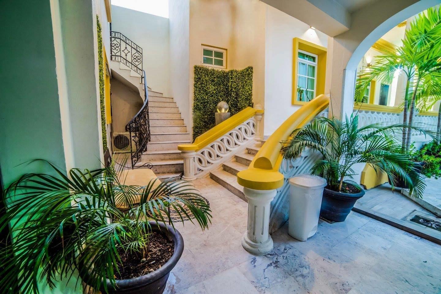 Varios Hotel Casa Blanca