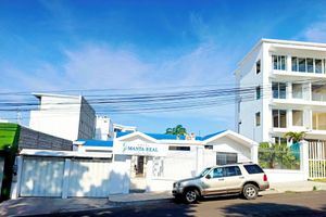 Alojamiento - Hotel Manta Real