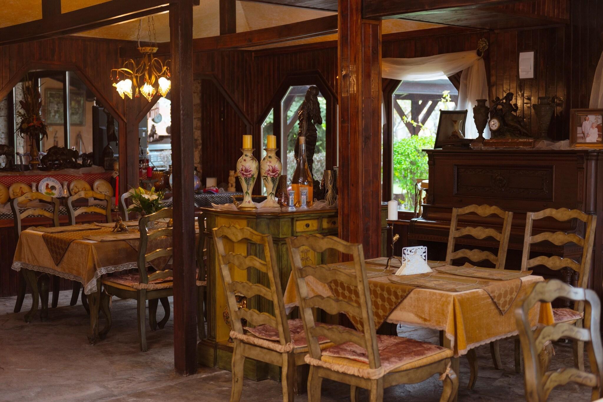 Restaurant Dallas Residence