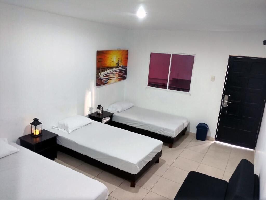 Habitación Hotel El Emigrante