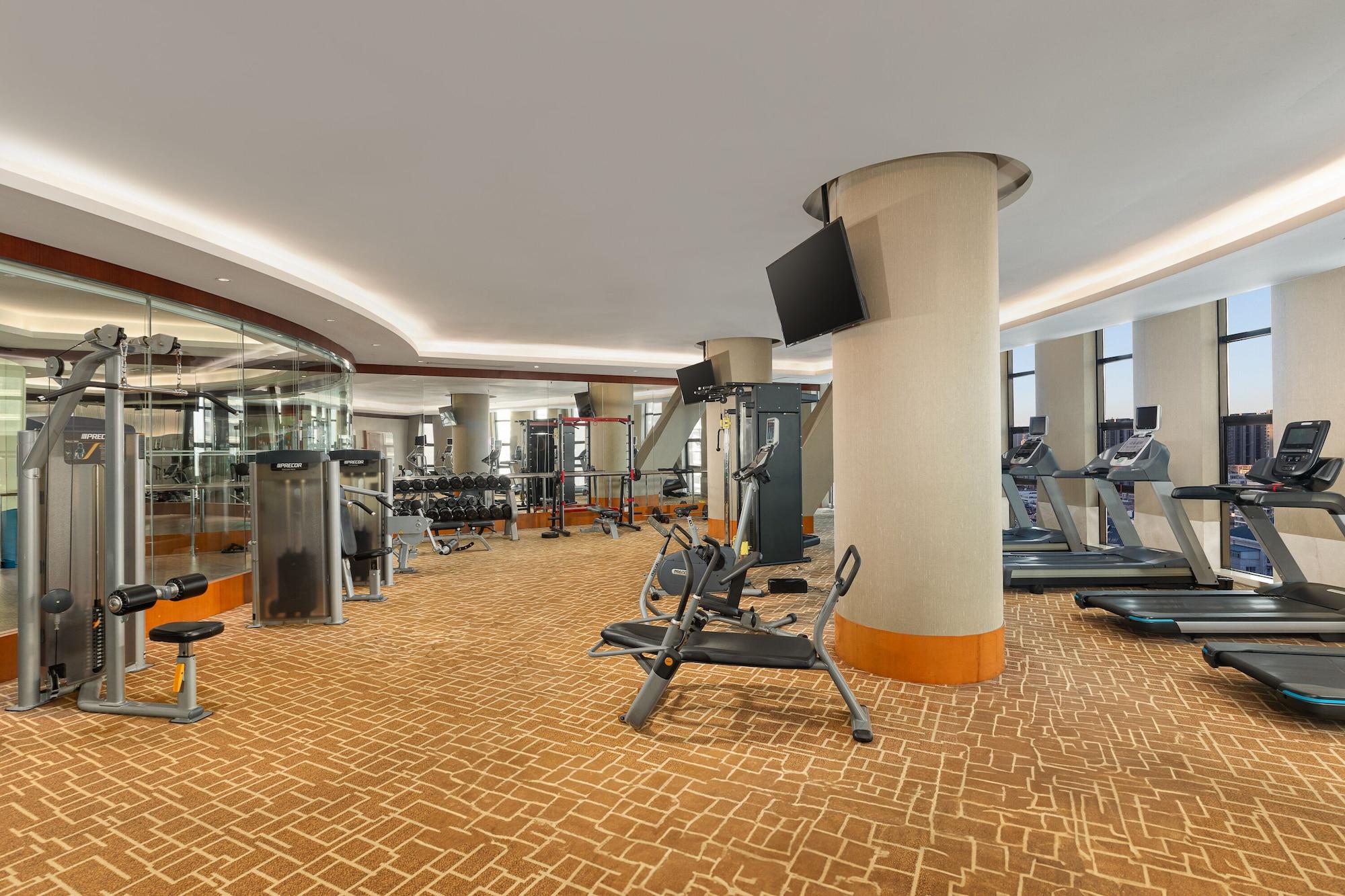 Gimnasio Crowne Plaza Tianjin Binhai Center by IHG