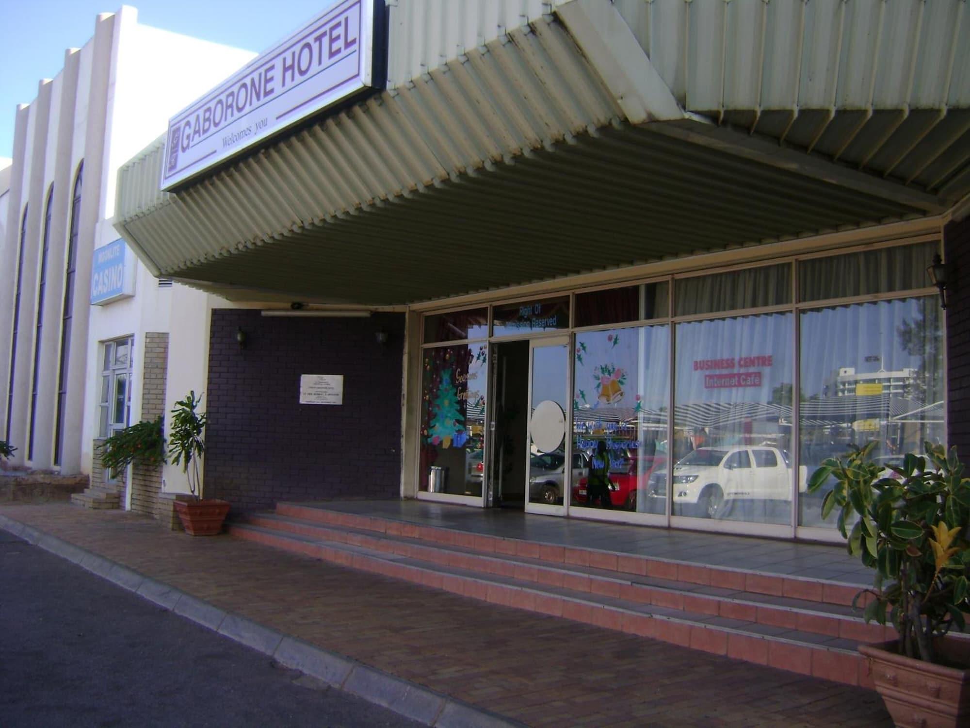 Vista Exterior The Gaborone Hotel