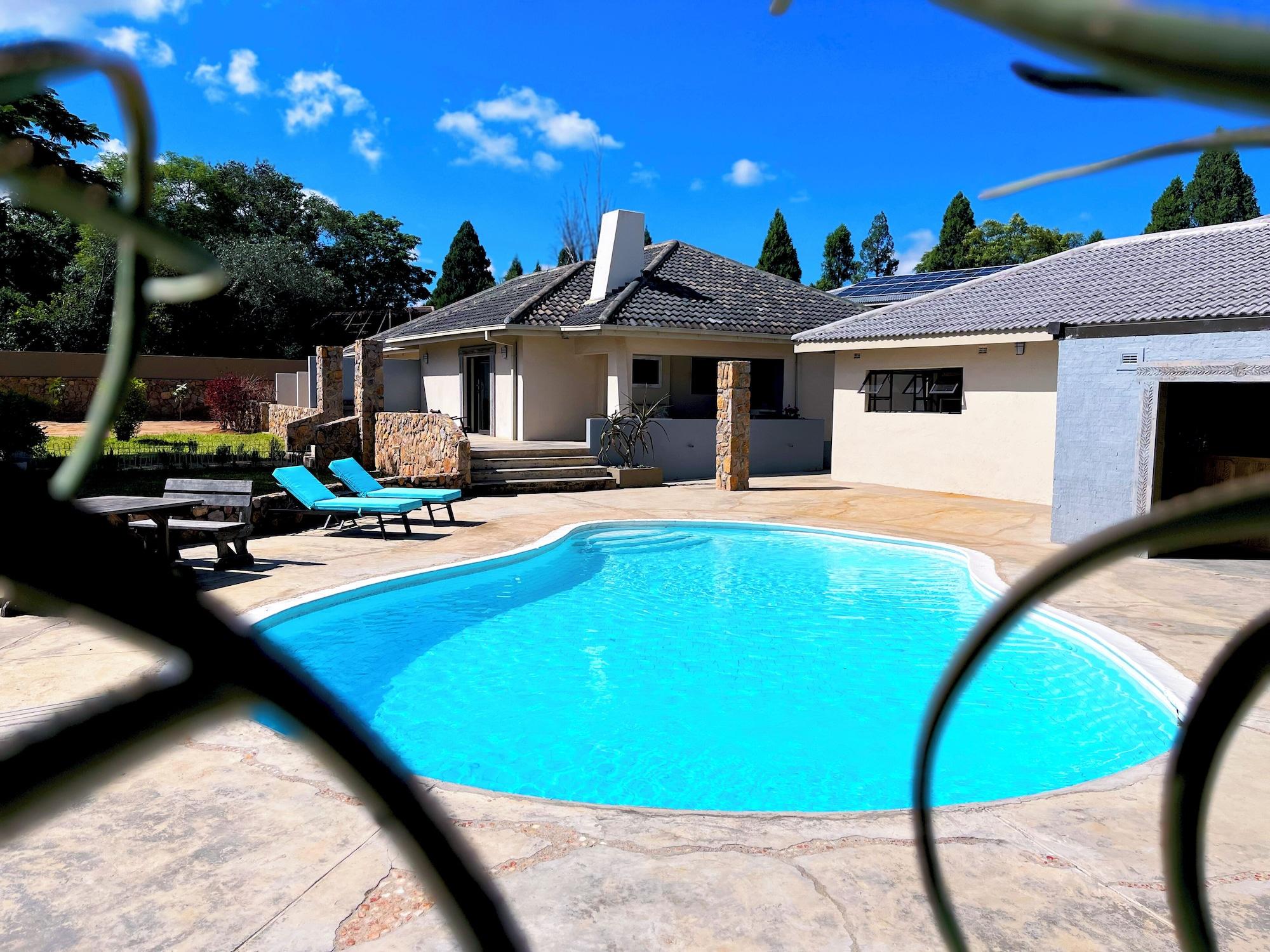 Vista Piscina Gwango Tamarillo Estate