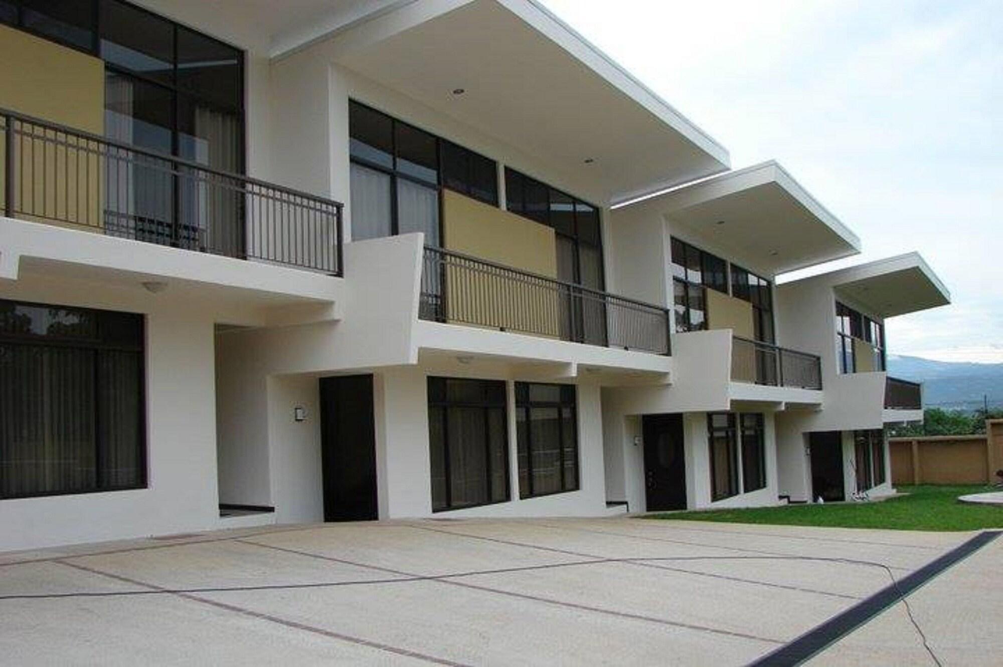 Varios Residencias Villas Torres del Campo