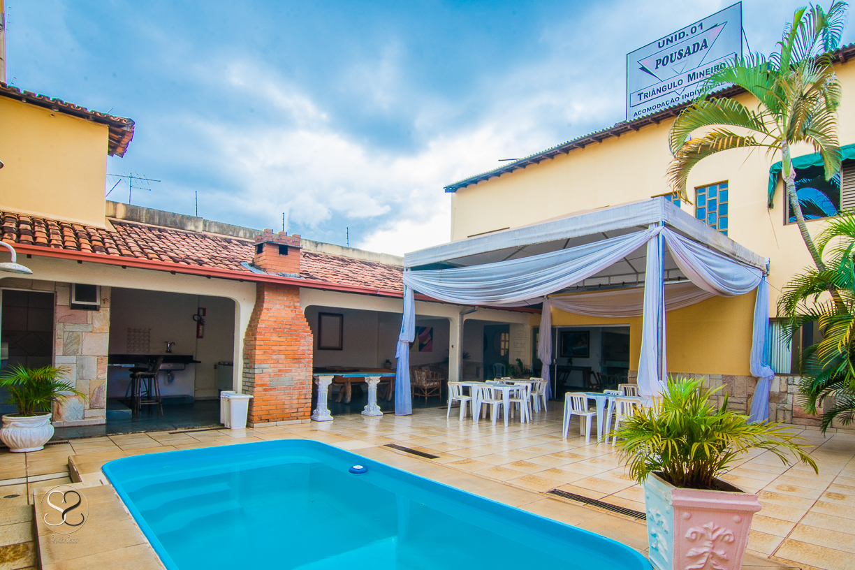 Vista Piscina Hotel Pousada Triangulo Mineiro