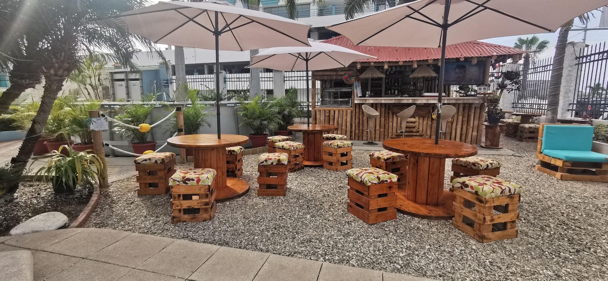 Bar/Salón Hotel Casablanca Chipipe