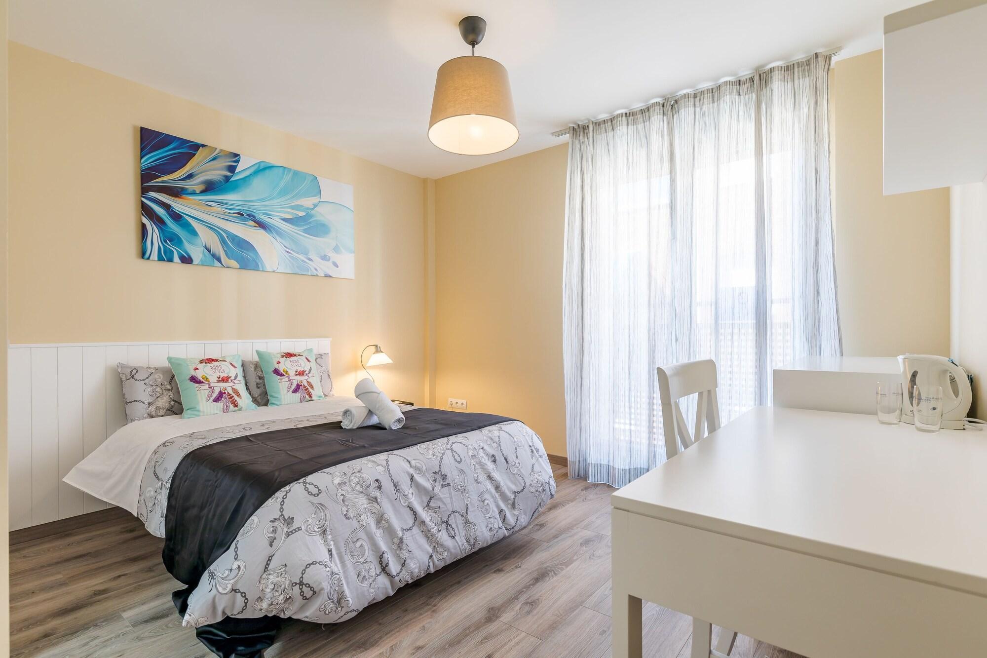 Vista Exterior AYZ Villegas - Auto check-in property