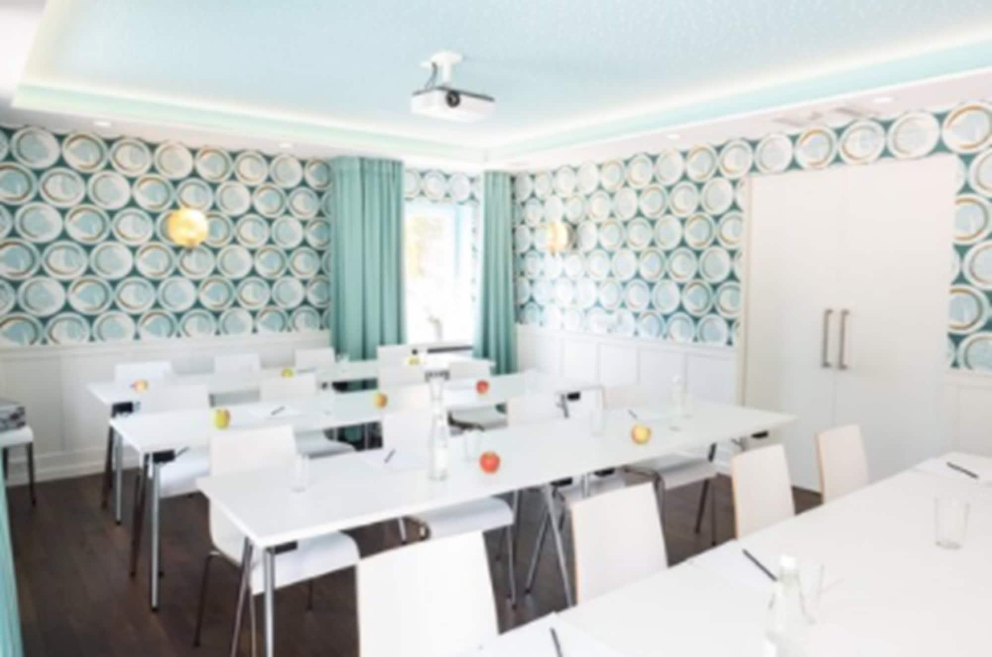 Sala de Reuniones Eriks Hotel