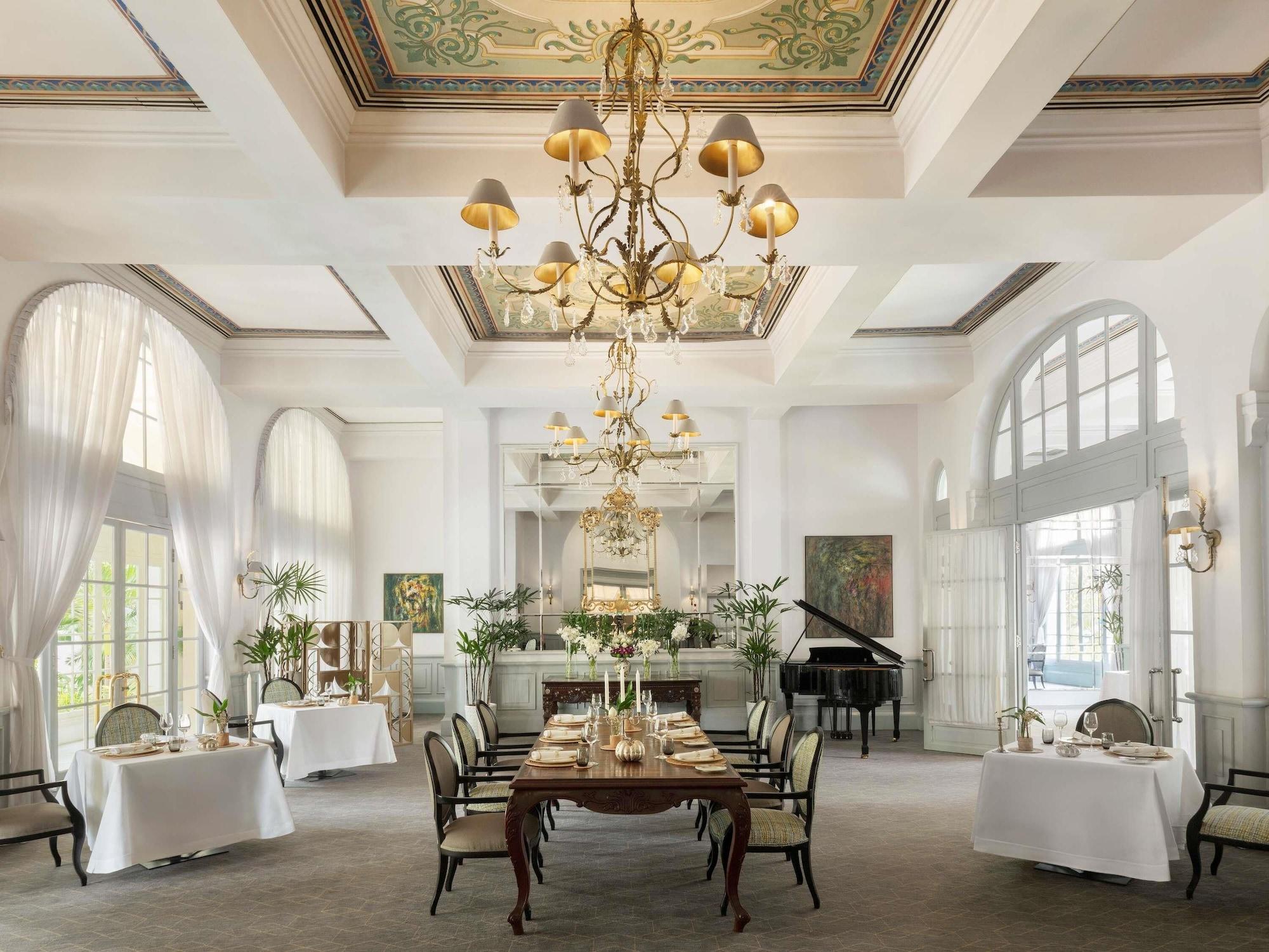 Restaurant Raffles Hotel Le Royal