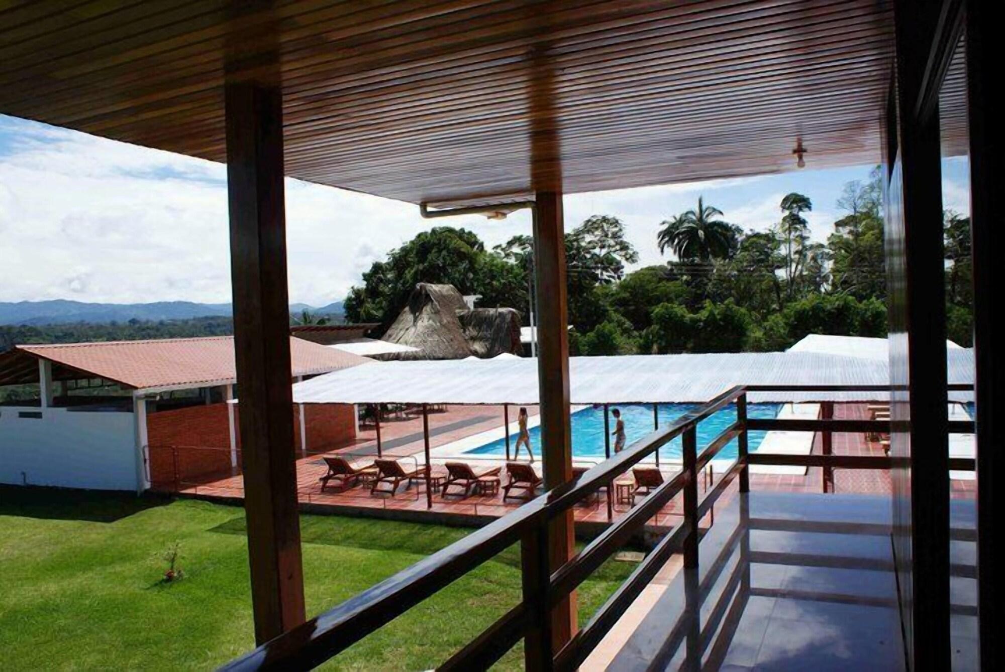 Vista Exterior Hosteria Farallon