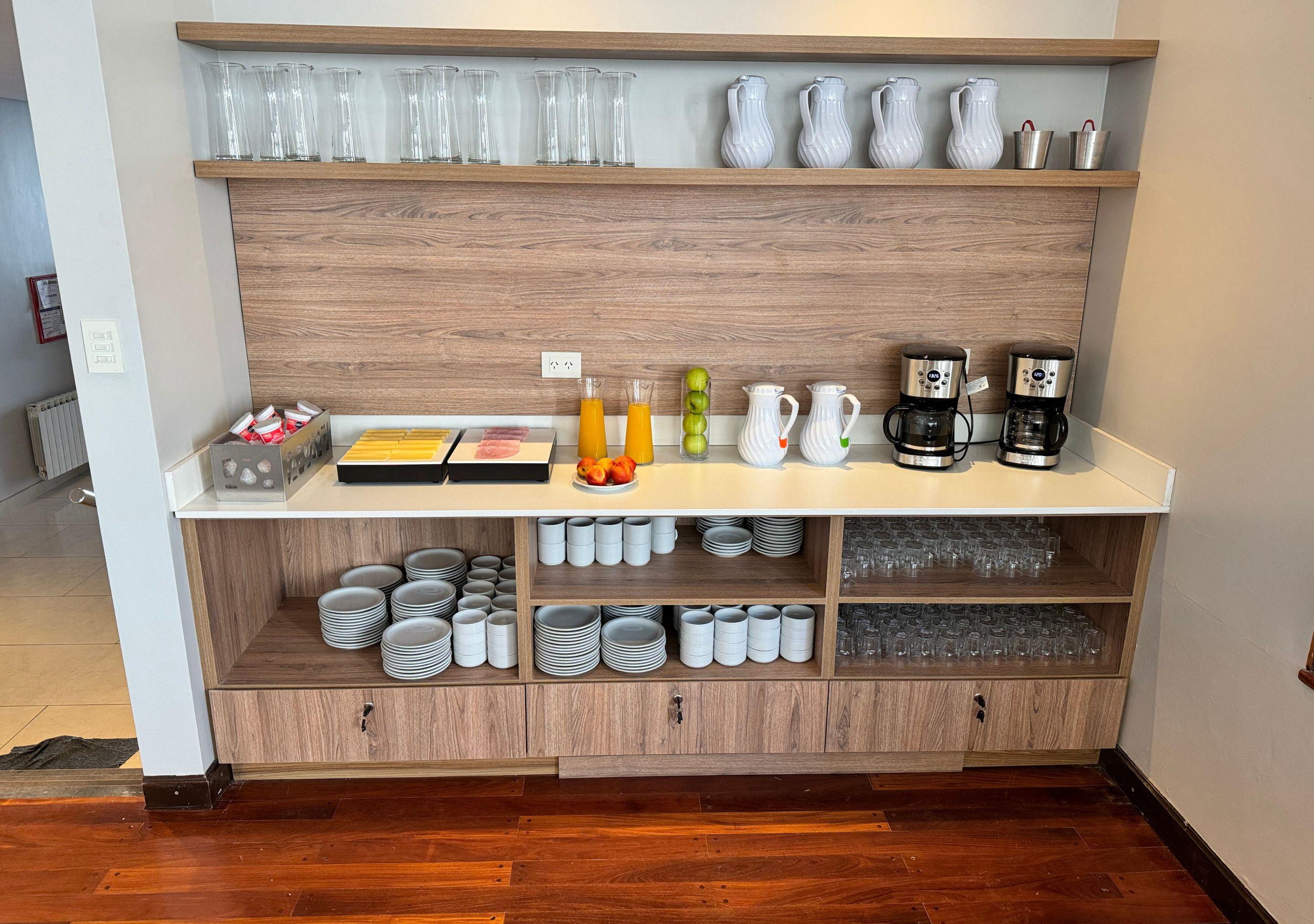 Restaurant Roomie Salta by DOT Suites