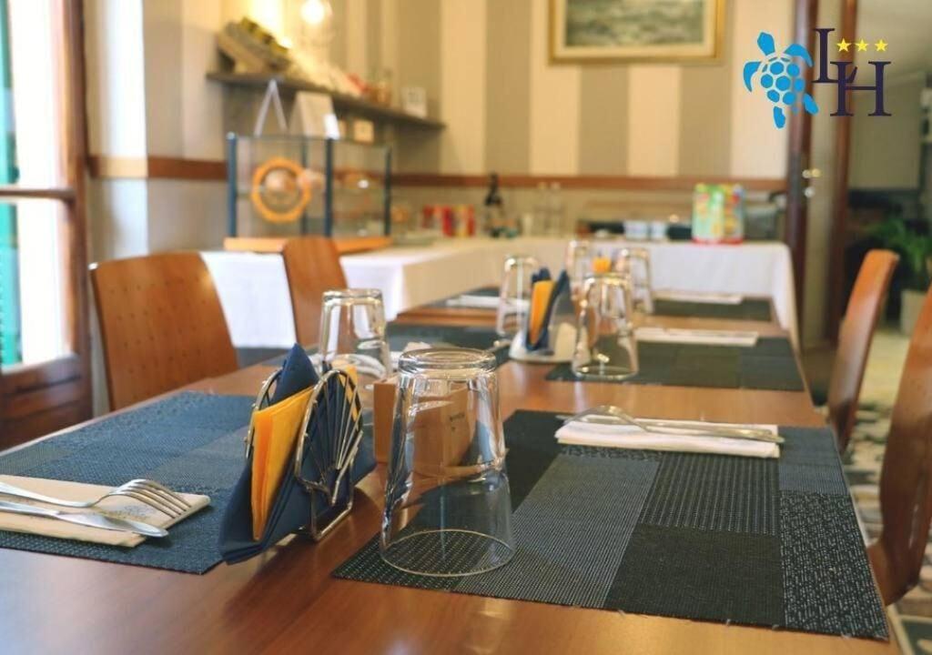 Restaurant Lora Hotel