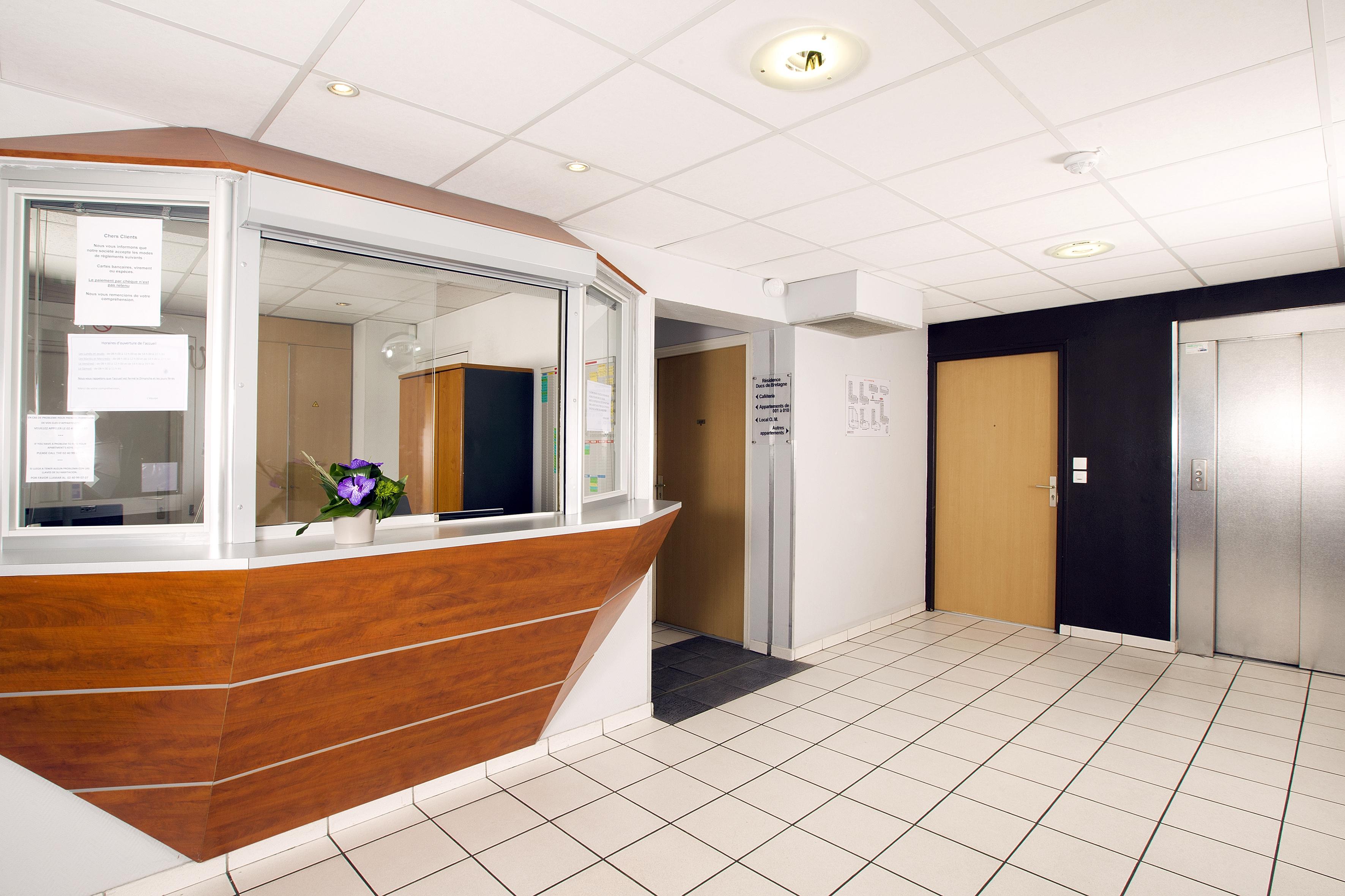 Vista Lobby Sejours & Affaires Nantes Ducs de Bretagne