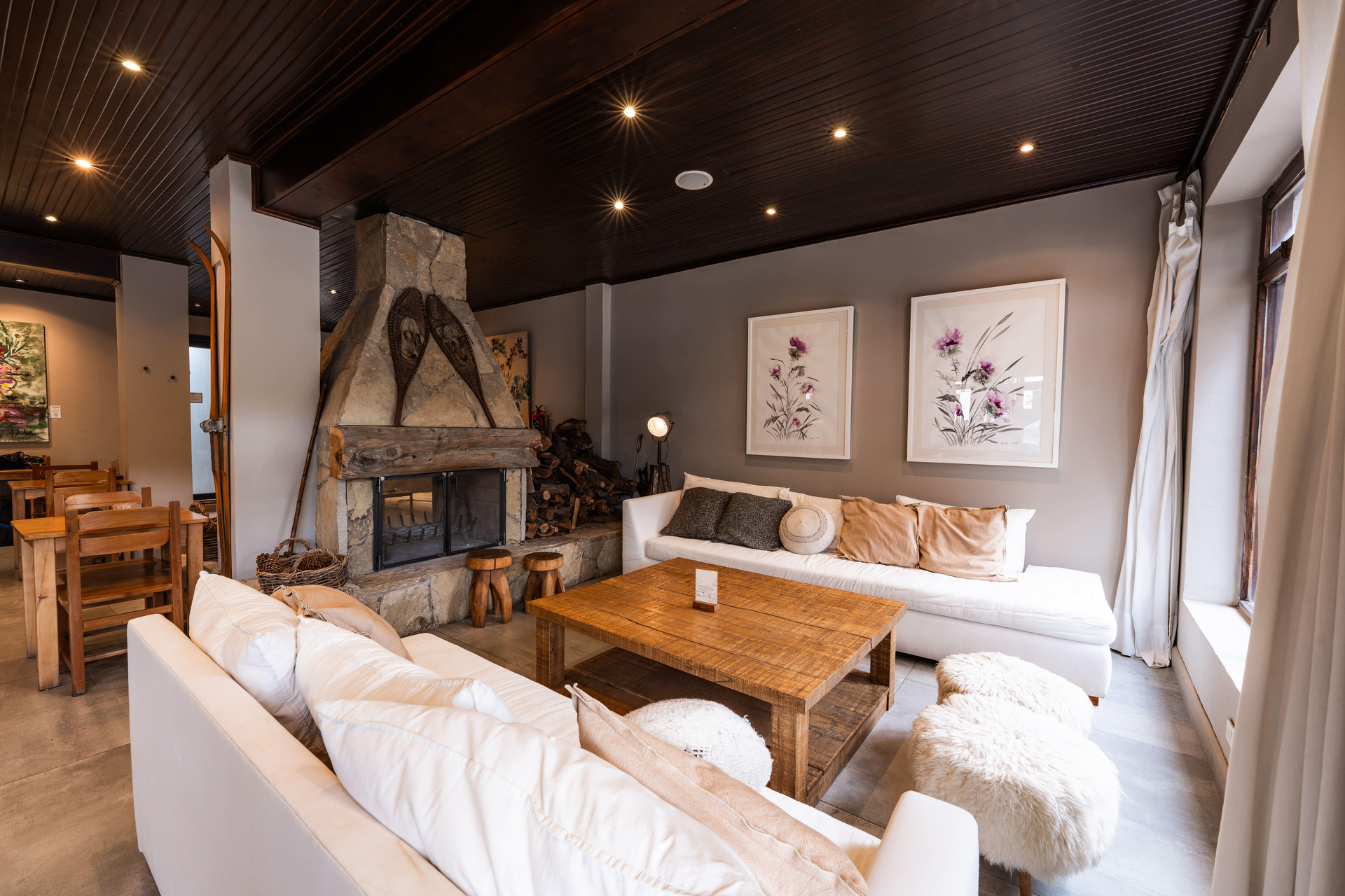 Zona de estar Hotel Tunqueley