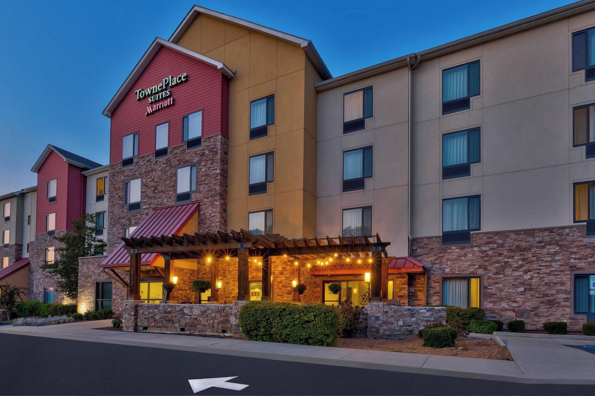 Vista Exterior TownePlace Suites by Marriott Nashville Airport