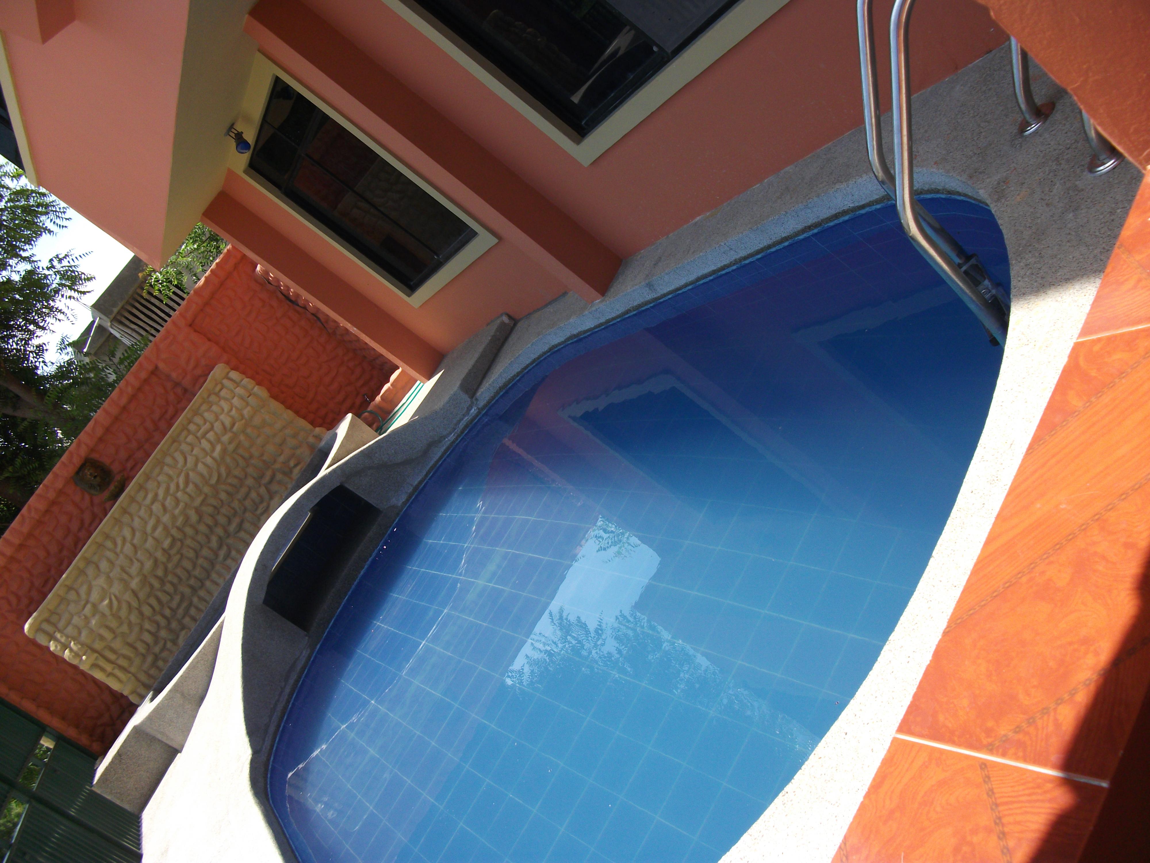 Vista Piscina Suites San Sebastián