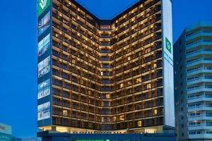 Alojamiento - Wyndham Garden Ajman Corniche