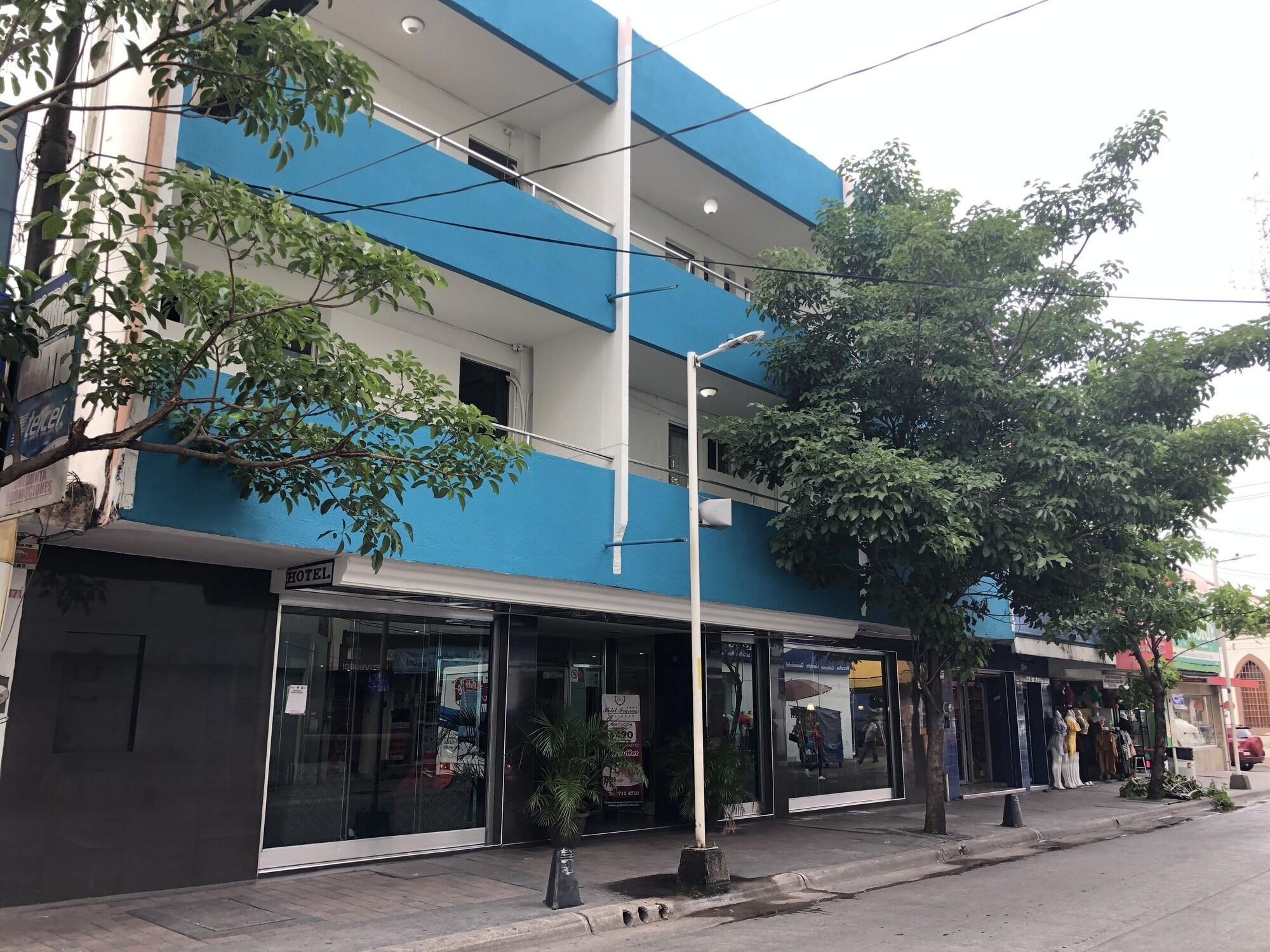 Vista Exterior Hotel Francis