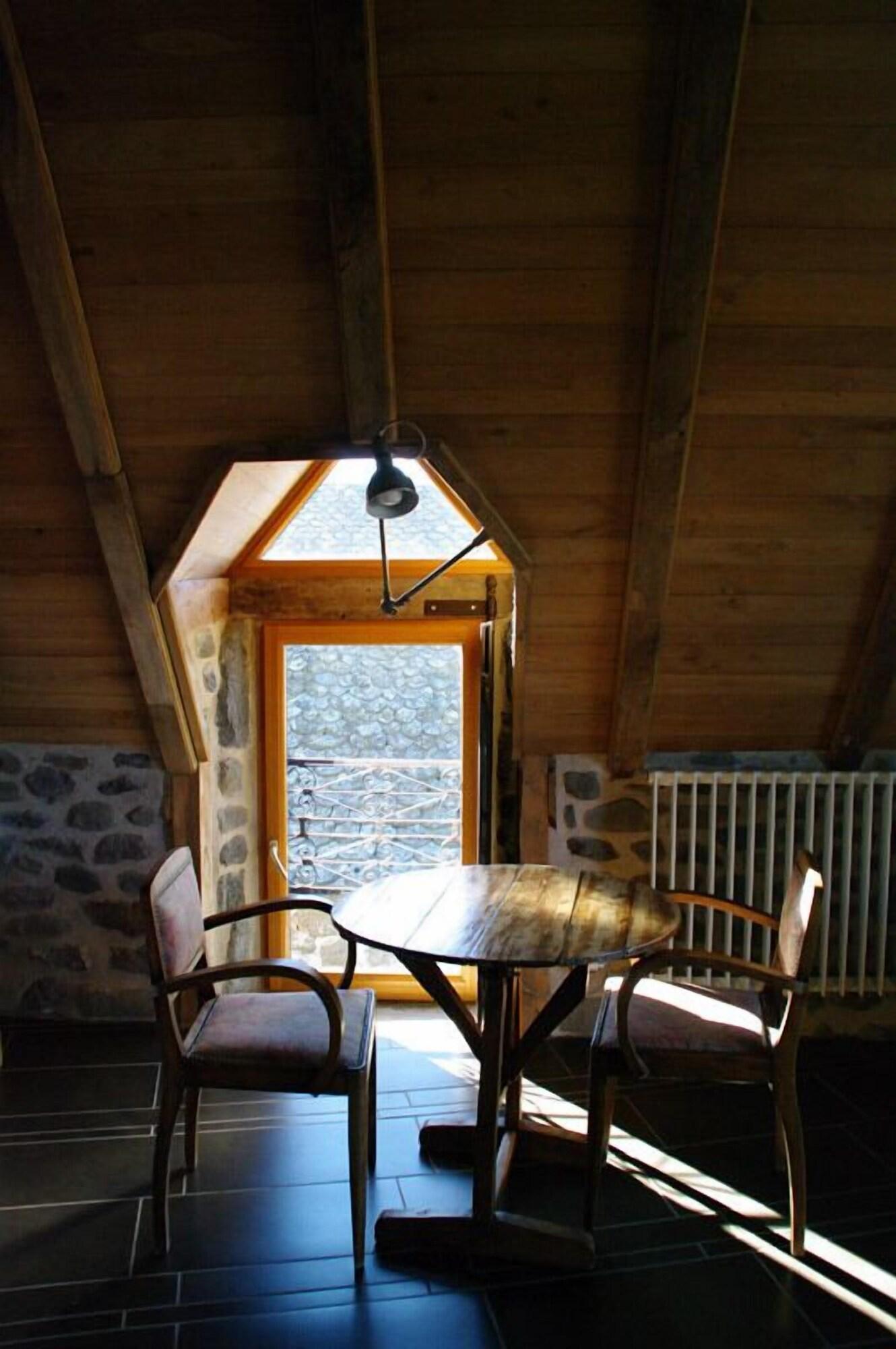 Comodidades del Alojamiento La Ferme de Moulhac