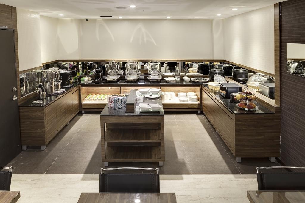 Restaurant E-Coast Star Hotel