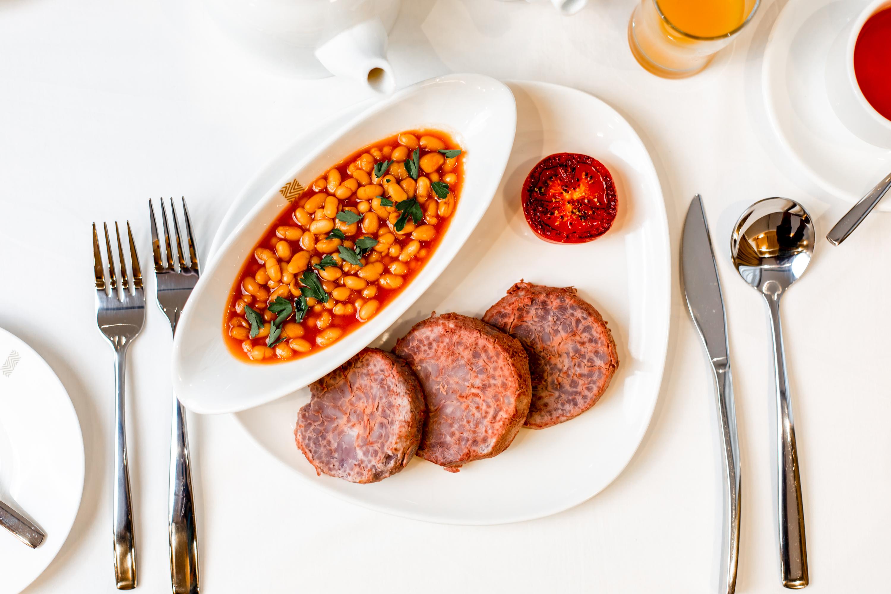 Restaurant Blackwood Hotel and Apartments