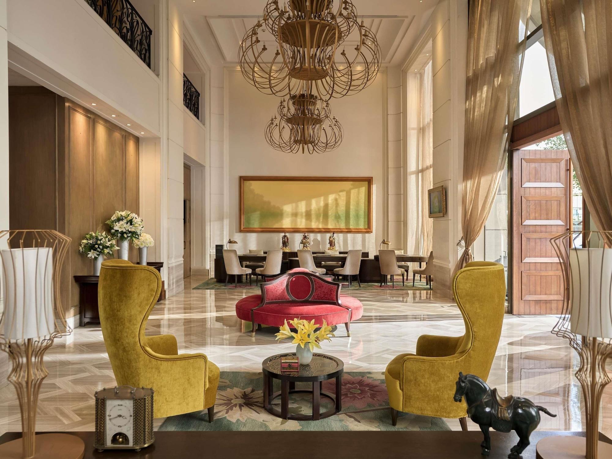 Vista Exterior Hôtel des Arts Saigon - MGallery Collection