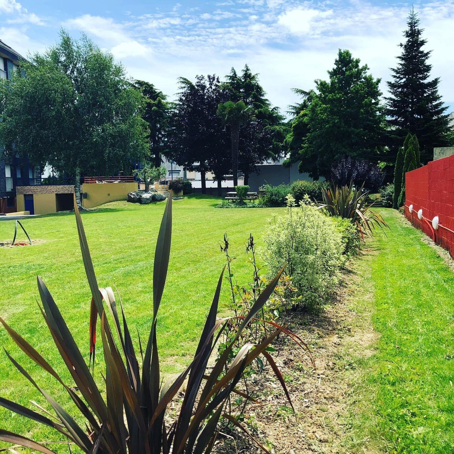 Vista Exterior Le Voltaire