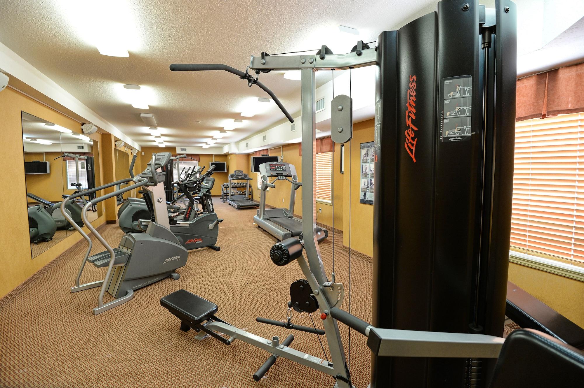 Gimnasio Quality Inn & Suites