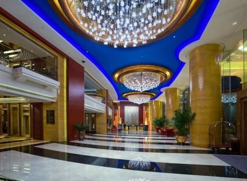 Vista Lobby Zhuhai Charming Holiday Hotel