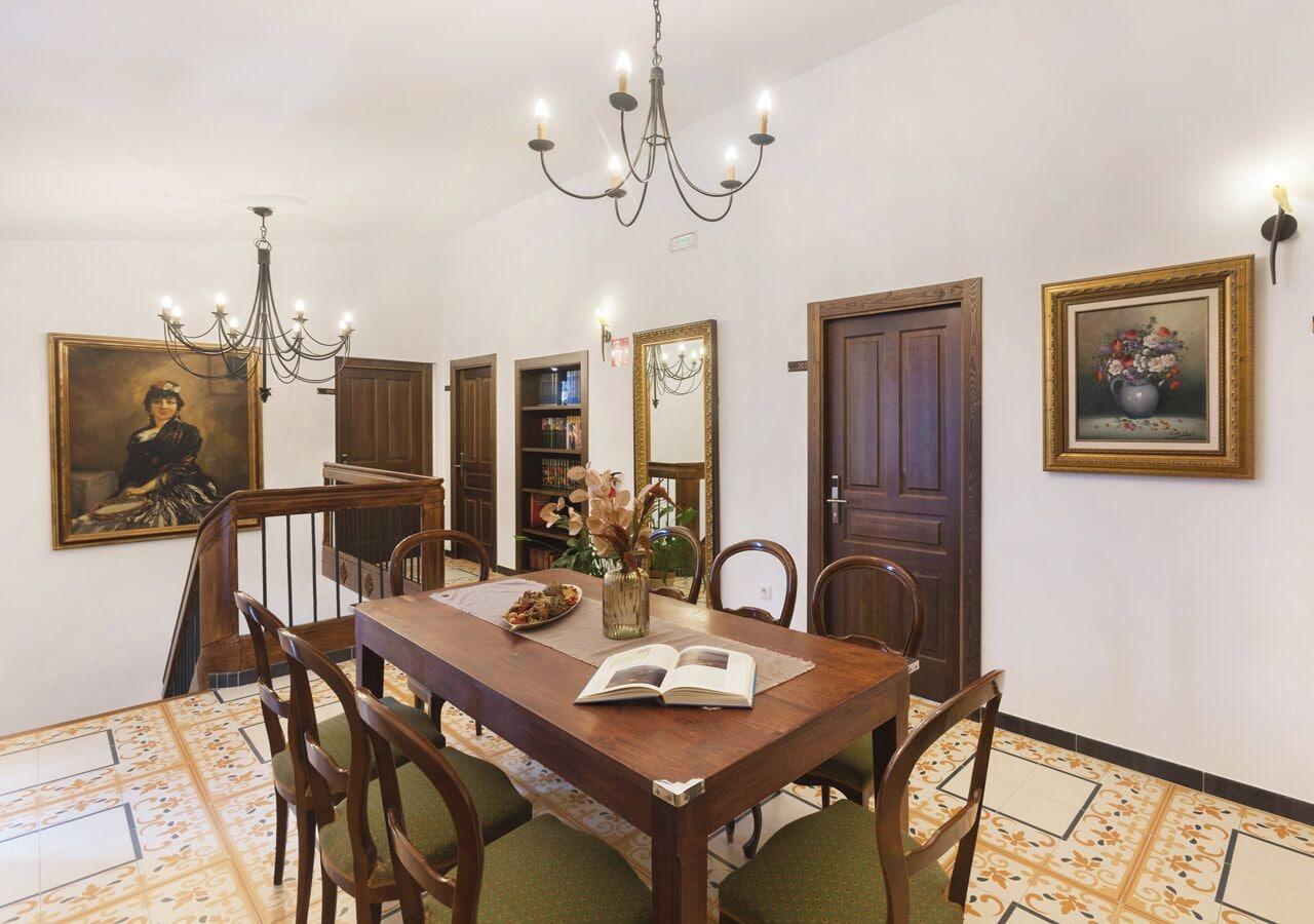 Sala de Reuniones La Casona de las Flores