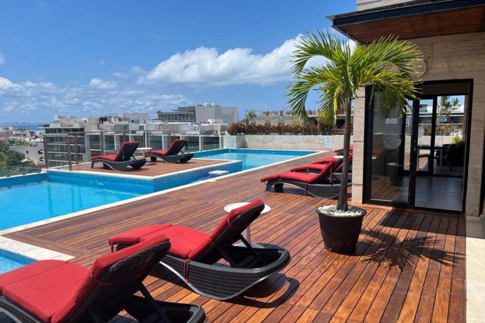 Balcón, patio o terraza Grand Fifty Suites