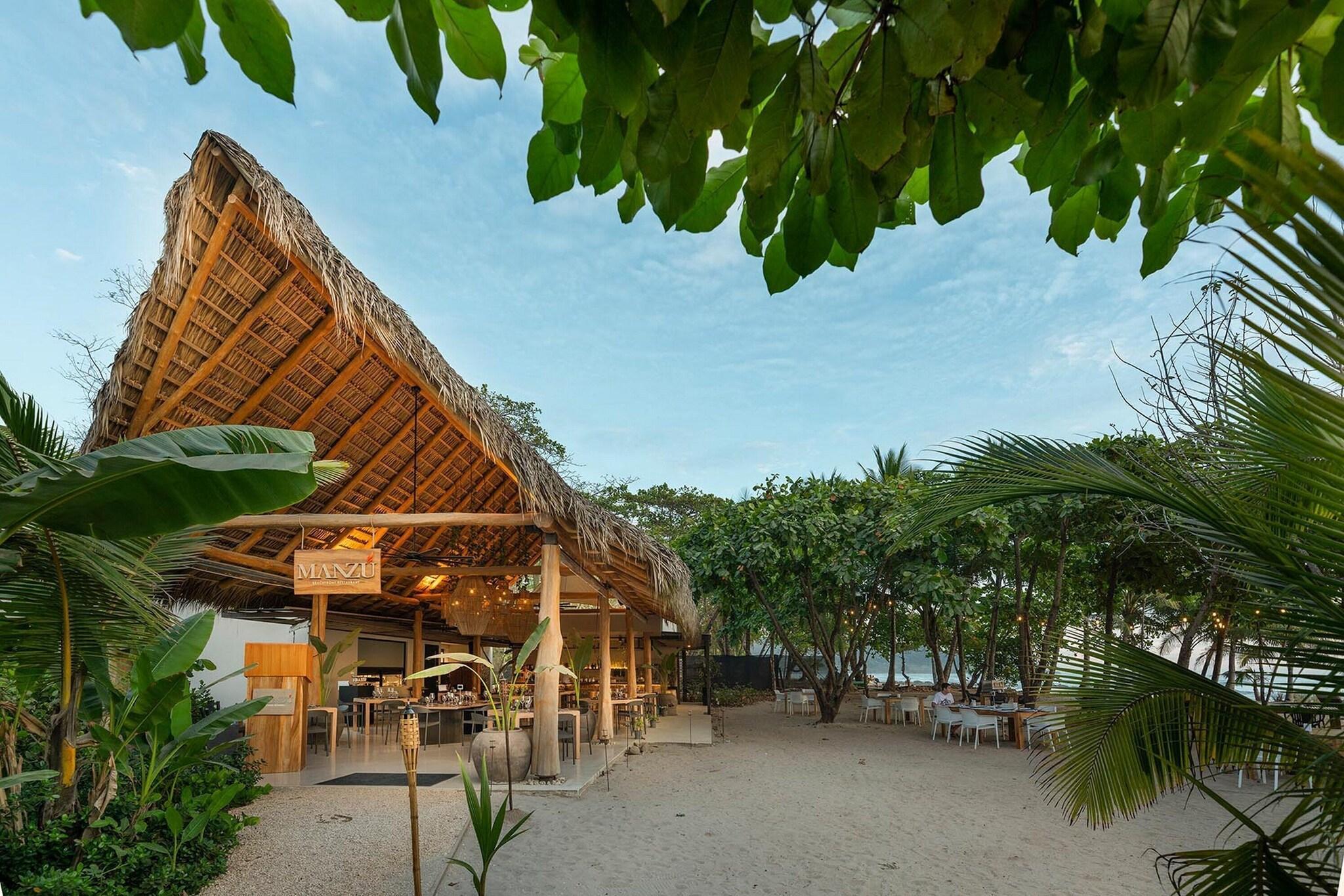 Restaurant Hotel Nantipa - A Tico Beach Experience