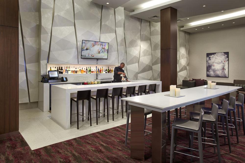 Bar/lounge Residence Inn by Marriott at Anaheim Resort/Convention Cntr