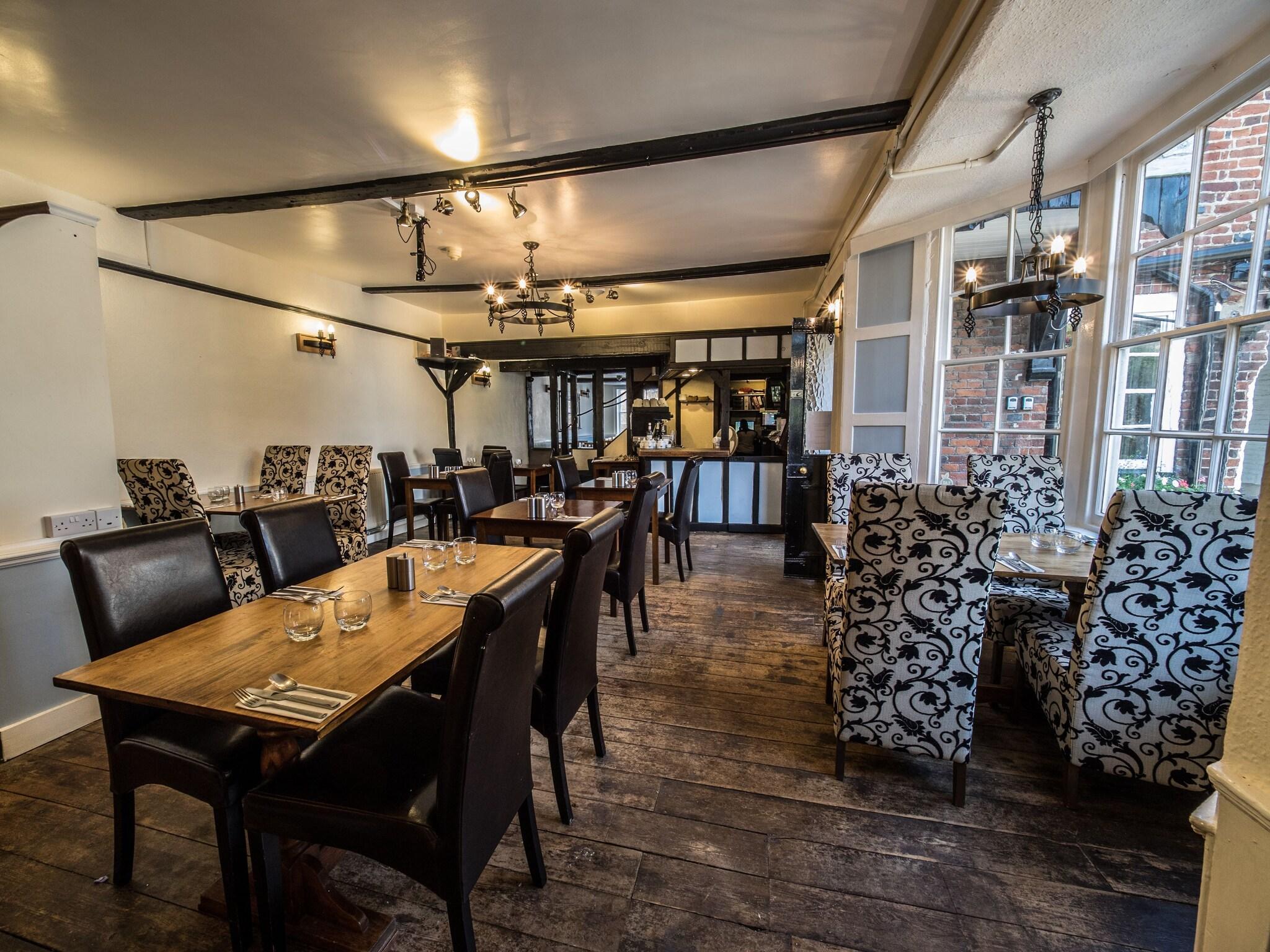 Restaurant Longs Inn