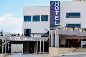 Alojamiento - Arlen Hotel