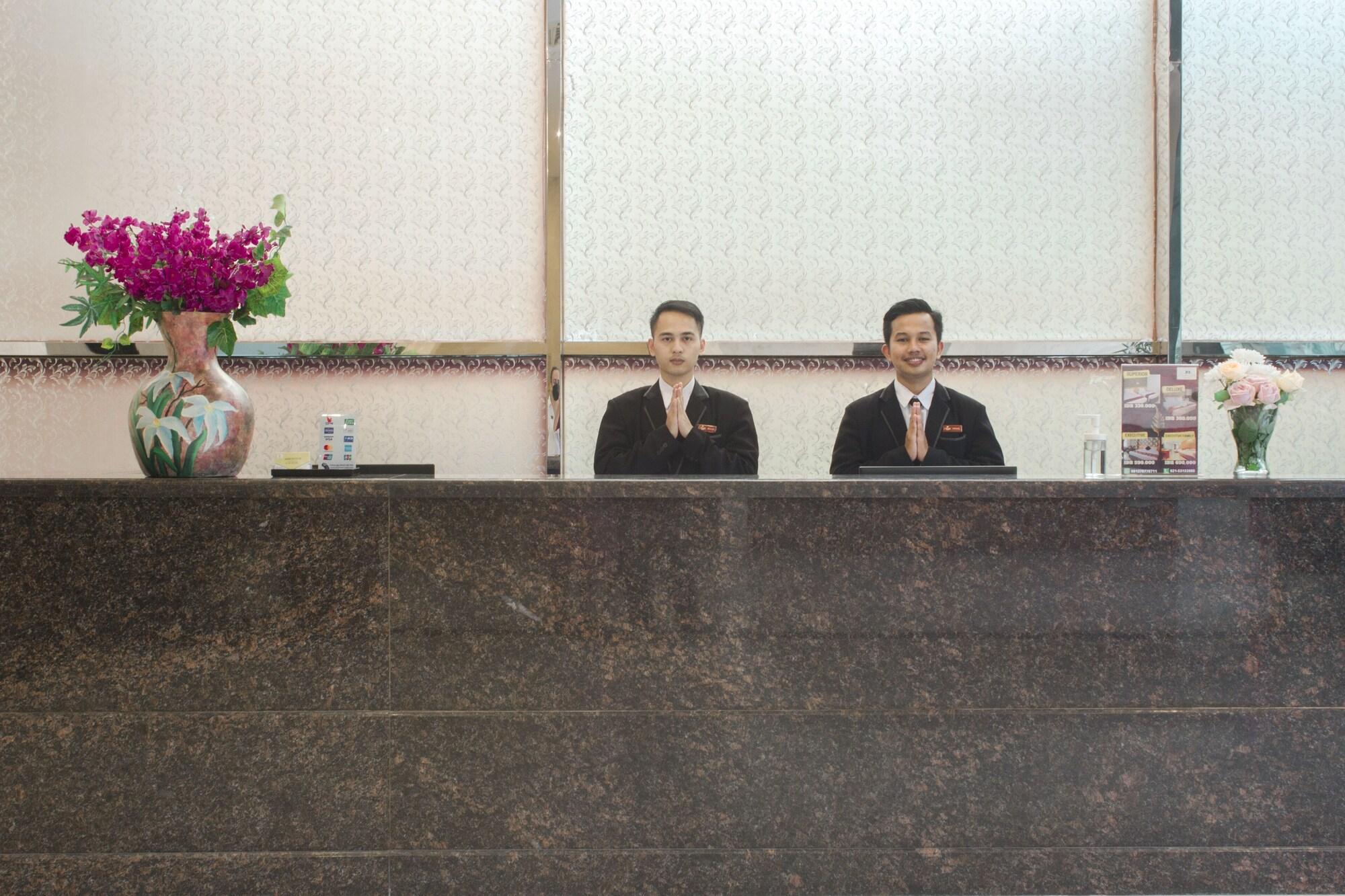 Vista Lobby Marilyn Hotel Serpong