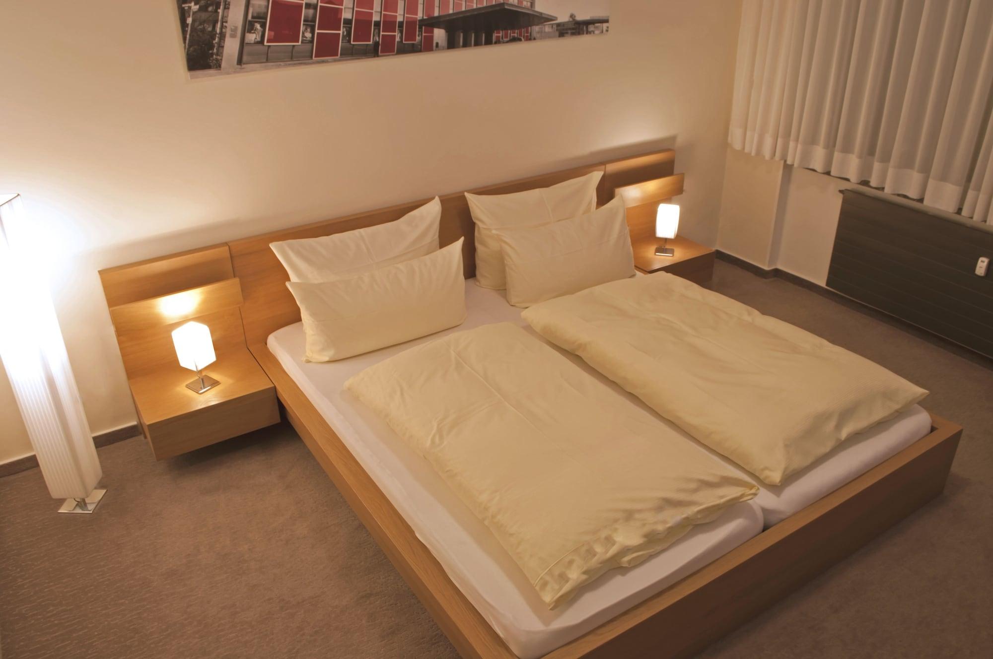 Varios Hotel Crede garni