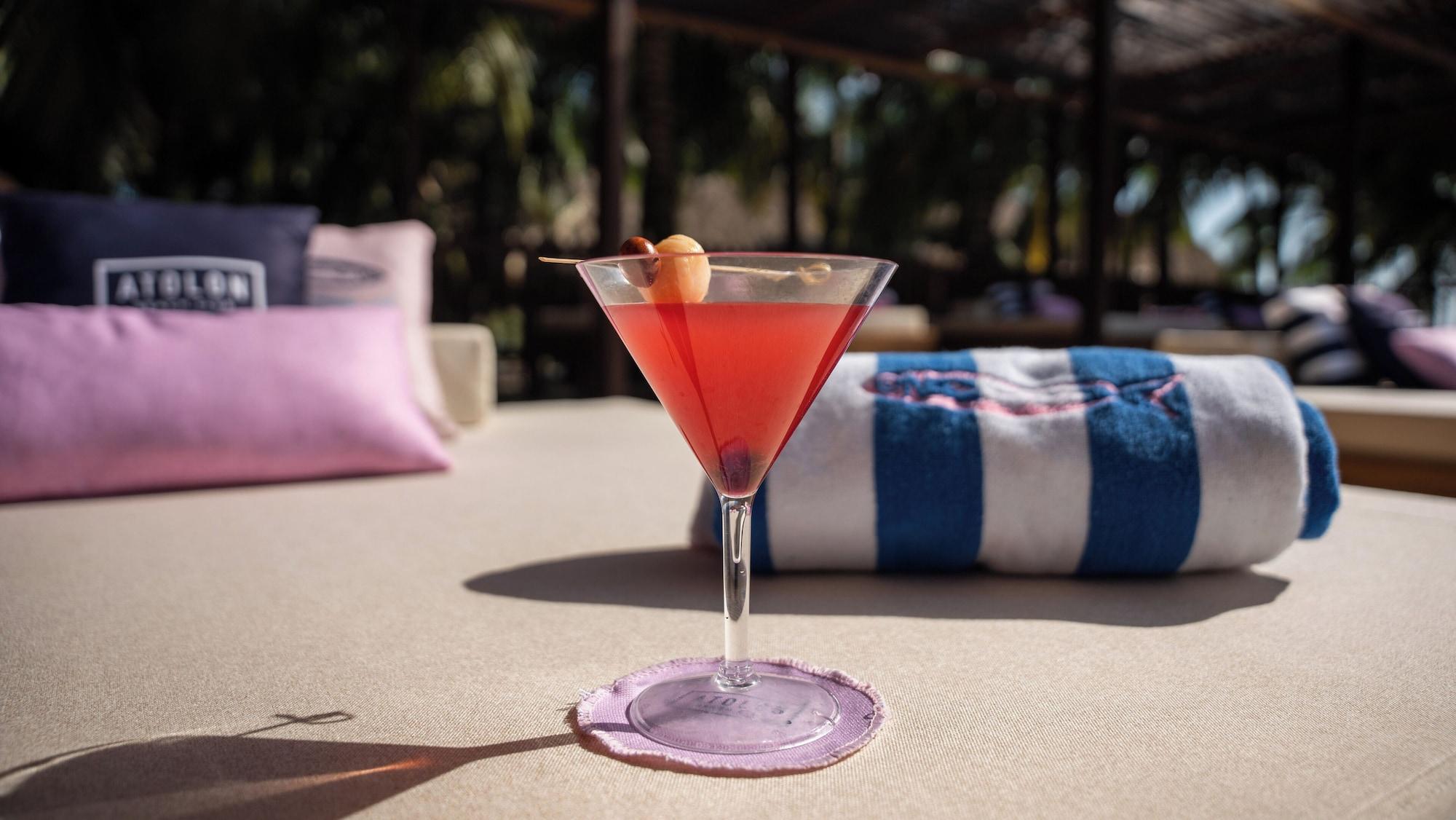 Bar/Salón Castillete Hotel & Beach Club